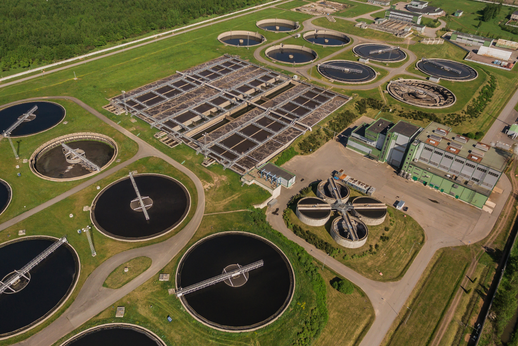 Art and aerospace innovations for water security